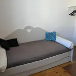 Charming 2-bedroom, Near Center Апартаменты Тулуза